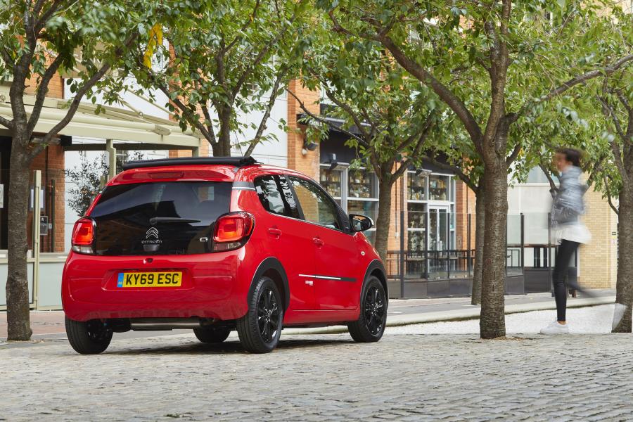  Citroen C1 Urban Ride 2018 года  (UK) (фото 12 из 13)